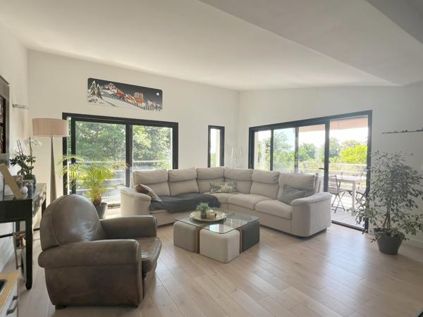 Villennes-sur-Seine (78670) Maison contemporaine - 4 chambres - Terrain 1 297m² avec vue-