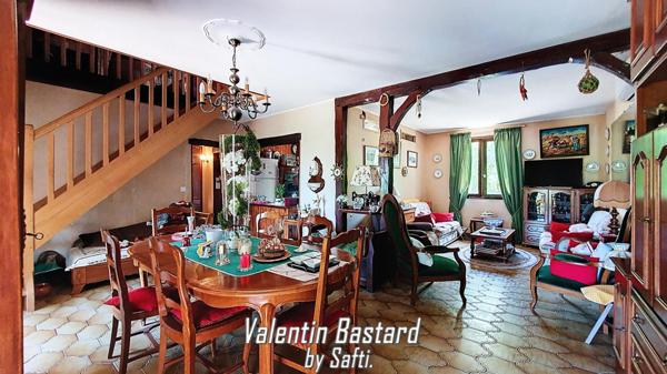 Maison traditionnelle familiale