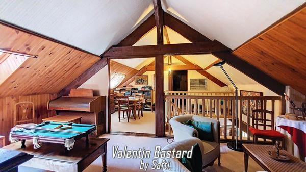 Maison traditionnelle familiale