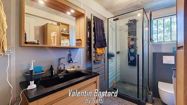 Maison traditionnelle familiale