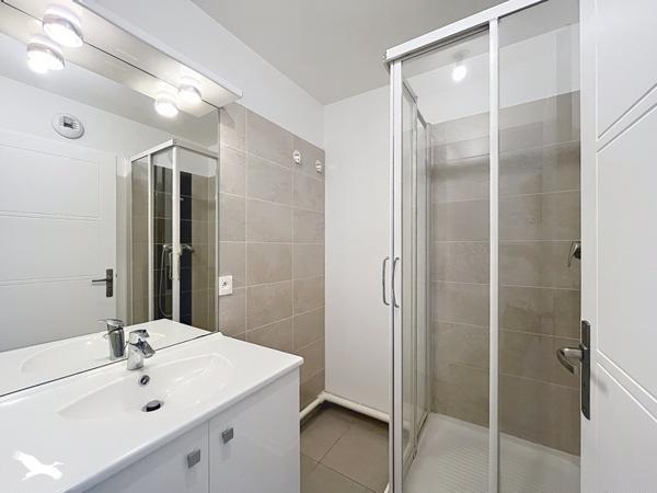 Appartement à vendre 435 000 € Saint-Cyr-l'École 4 p 84,2 m² DPE C