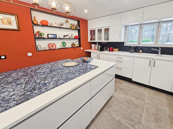 Maison Velizy Villacoublay / Très bon état / DPE D