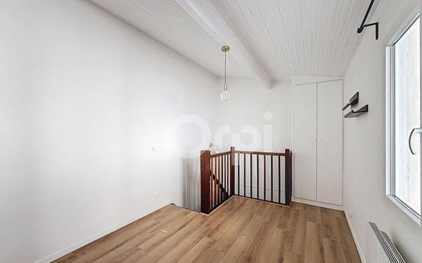 Maison à vendre    2 pièces • 31,61 m2 Paris 15