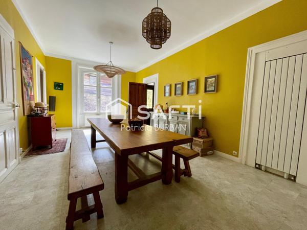 Maison de Maître 5 chambres centre ville de Questembert