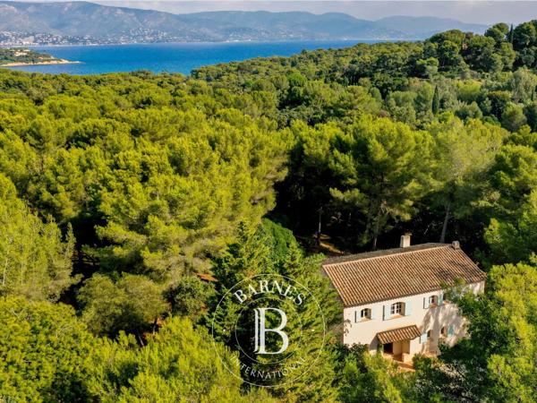 Bormes-les-Mimosas, Propriété 6 Chambres -  210 m² à vendre