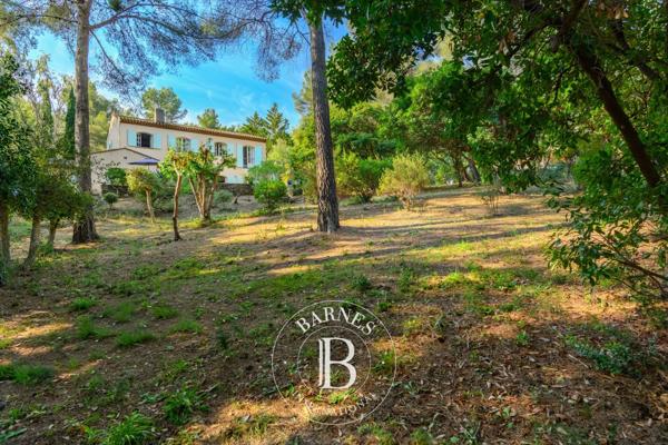 Bormes-les-Mimosas, Propriété 6 Chambres -  210 m² à vendre