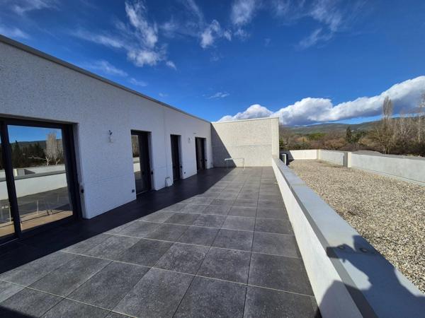 Location Appartement 4 pièces 105 m2 à Salernes