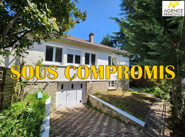 MAISON CONFLANS STE HONORINE 335 000 € ** - Référence 7454