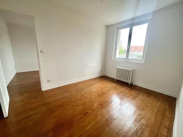 MAISON CONFLANS STE HONORINE 335 000 € ** - Référence 7454