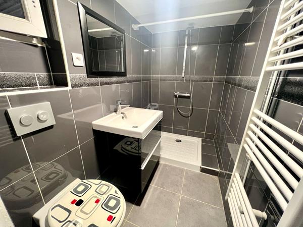 MAISON CONFLANS STE HONORINE 335 000 € ** - Référence 7454