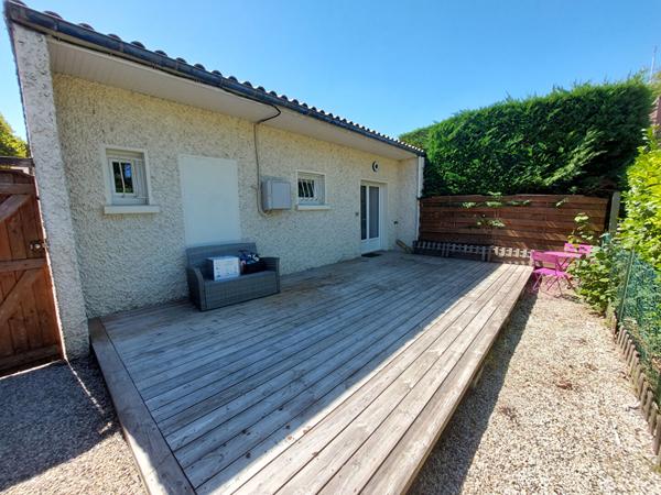 Appartement studio Salles 1 pièce(s) 30.64 m²