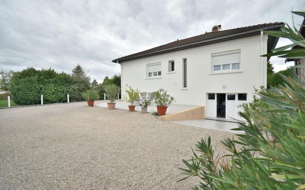 Maison à vendre    5 pièces •  Château-Gaillard