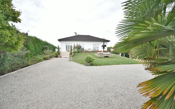 Maison à vendre    5 pièces •  Château-Gaillard