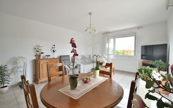 Maison à vendre    5 pièces •  Château-Gaillard