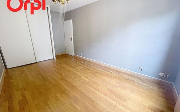 Appartement à vendre    4 pièces • 88,05 m2 Lyon 1