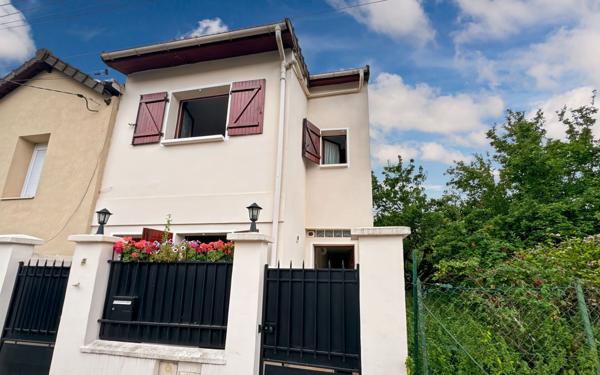 Maison à vendre    5 pièces • 113,77 m2 Le Bourget