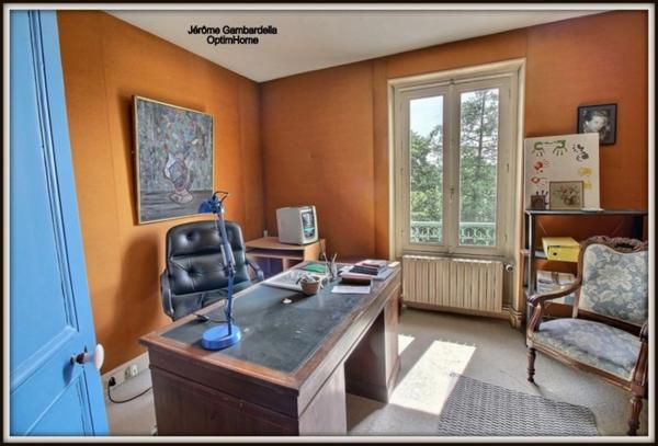 Maison 7 pièces avec jardin et dépendances à vendre à MAISONS LAFFITTE (78)