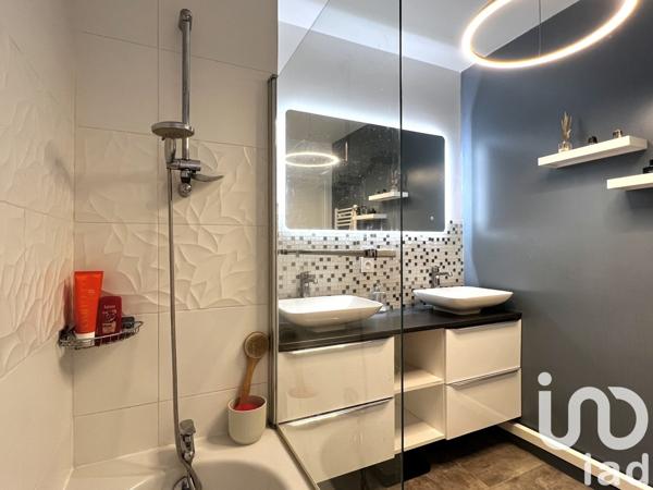 Appartement 4 pièces de 90 m² à Nantes (44000)