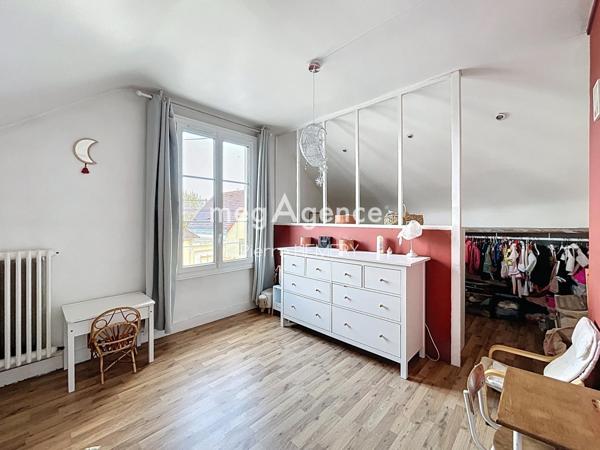 Maison à ALENCON, 61000 - 5 pièces 122m²