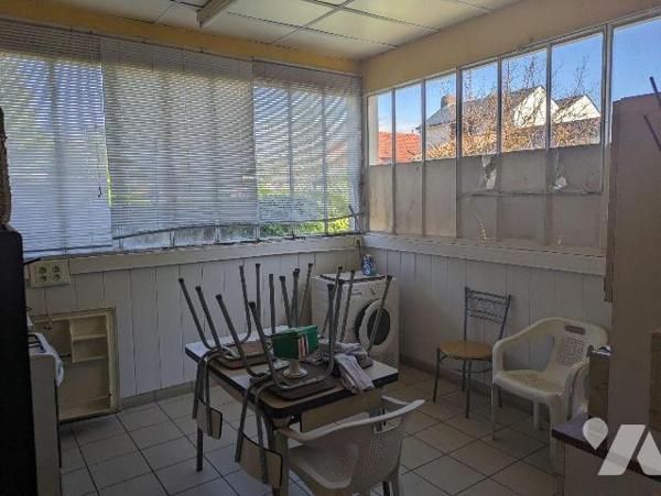 EXCLUSIVITE - LES HERBIERS - Potentiel rare pour cette maison de bourg de 160 m² habitables au ...