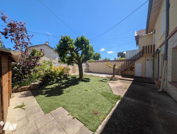 VALENCE / DANTON - Tènement de 2 appartements en copropriété avec jardin + stationnements