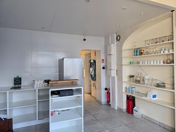 Local commercial Bouguenais 7 pièce(s) 90 m2