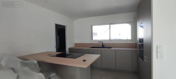 Location - Maison Berric 56230 4 pièces 88 m 2 406 m 2