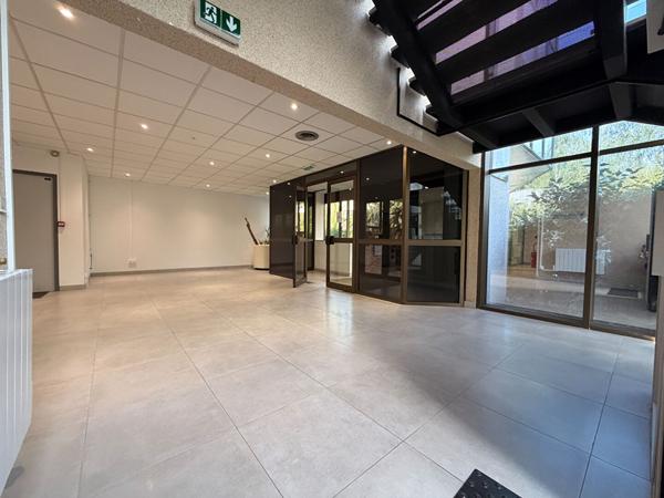 Bureaux Les Ulis 66,09 m2