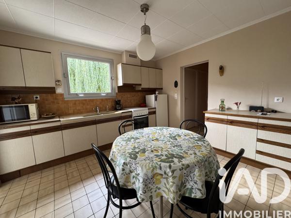 Maison à vendre 6 pièces 126 m² Chemillé-en-Anjou
