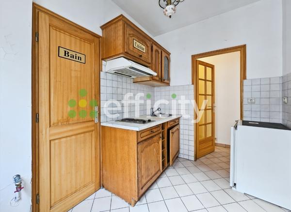 Appartement
         1 pièce
        - 22 m² 180 000 € *