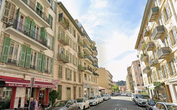 Appartement à vendre    3 pièces • 53,54 m2 Nice