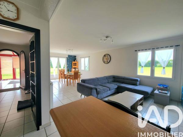 Maison à vendre 8 pièces 162 m² Le Mené