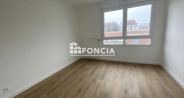 Location Appartement 3 pièces 65.7 m² - Neuilly-sur-marne 93330