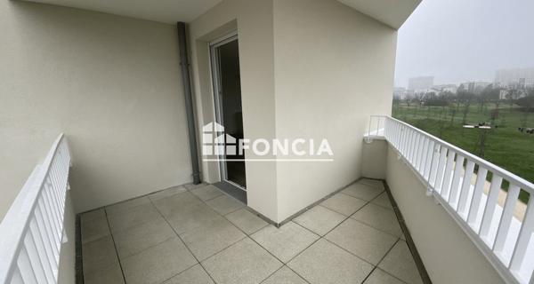 Location Appartement 3 pièces 65.7 m² - Neuilly-sur-marne 93330