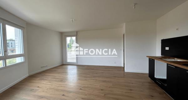 Location Appartement 3 pièces 65.7 m² - Neuilly-sur-marne 93330