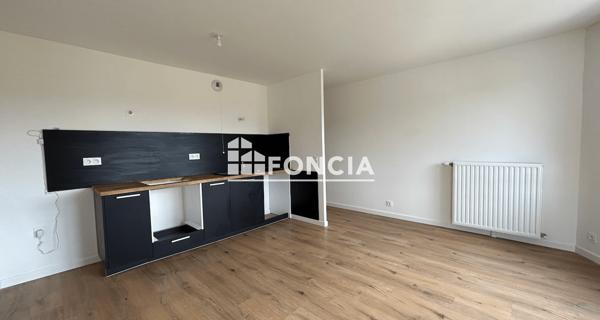 Location Appartement 3 pièces 65.7 m² - Neuilly-sur-marne 93330