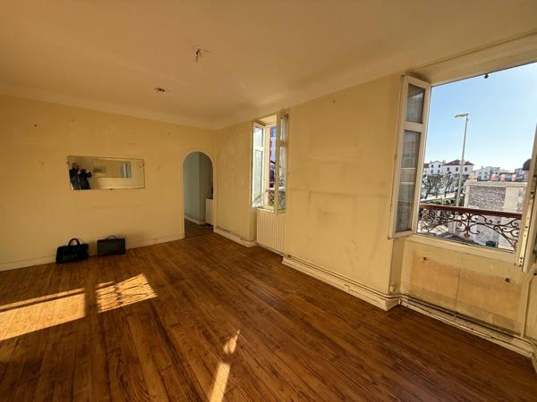 BIARRITZ Immeuble à fort potentiel – Biarritz, Côte des Basques