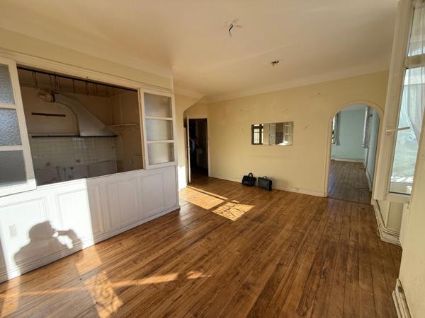 BIARRITZ Immeuble à fort potentiel – Biarritz, Côte des Basques