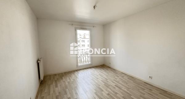 Location Appartement 4 pièces 76.8 m² - Sartrouville 78500
