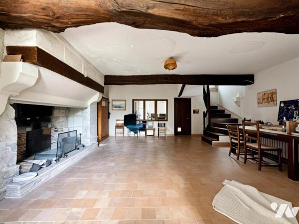 Propriété de caractère du XIXe siècle avec dépendances sur plus de 6 000 m²