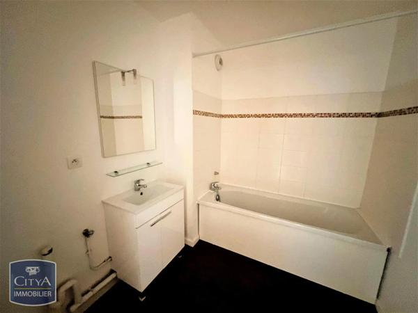 Appartement à louer 3 pièces 64m²