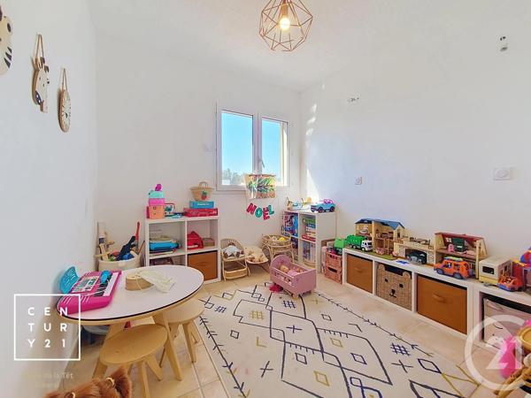 Maison à vendre  6 pièces - 232,03 m 2   MILLAS  - 66