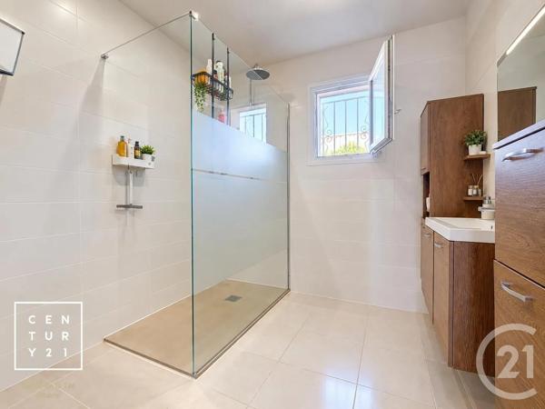 Maison à vendre  6 pièces - 232,03 m 2   MILLAS  - 66