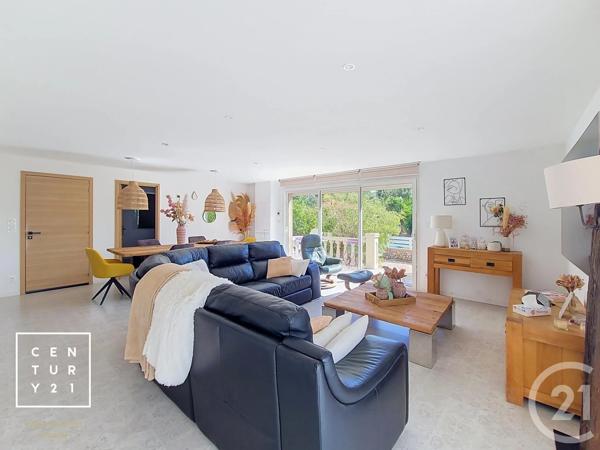 Maison à vendre  6 pièces - 232,03 m 2   MILLAS  - 66