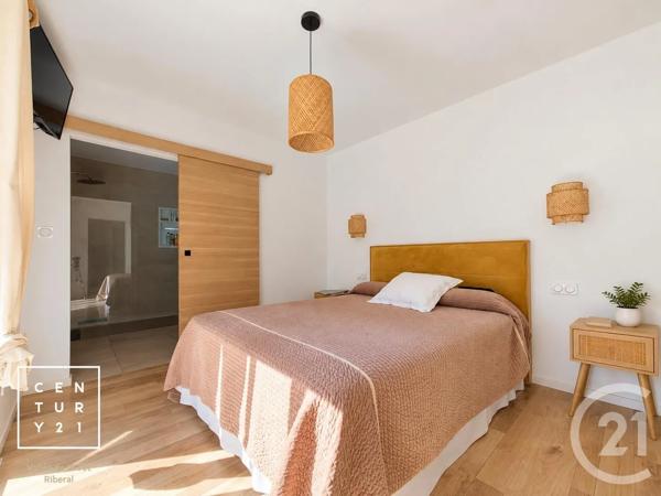 Maison à vendre  6 pièces - 232,03 m 2   MILLAS  - 66