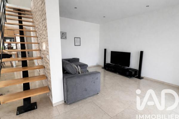 Maison à vendre 5 pièces 140 m² Saint-Médard-en-Jalles