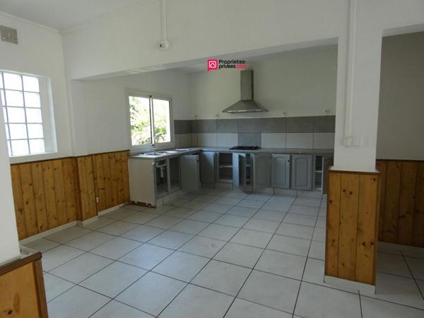 97430 Le Tampon 10ème Maison T6 env 156 m2 en 3 lots sur env400m²