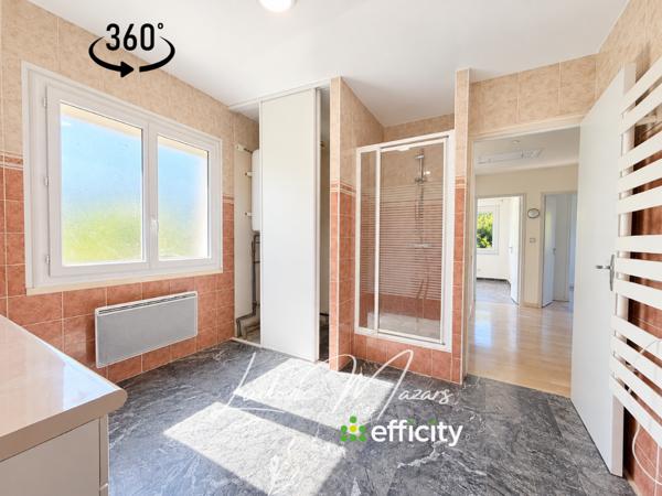 Maison
         6 pièces
        - 149 m² Exclusivité 220 000 € *