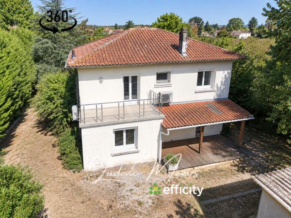 Maison
         6 pièces
        - 149 m² Exclusivité 220 000 € *