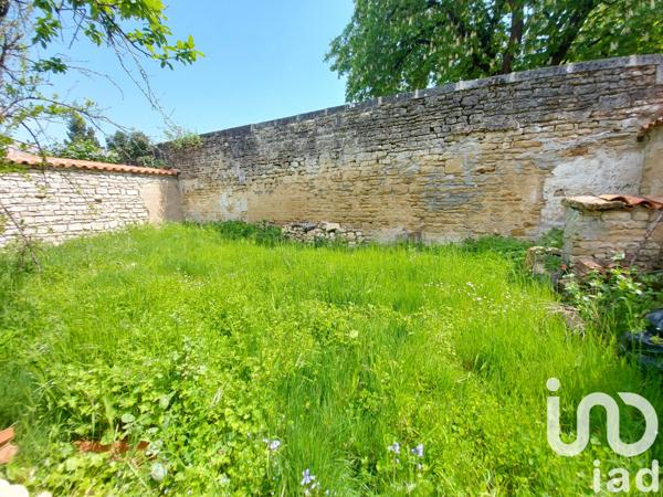 Immeuble à vendre 169 m² Surgères